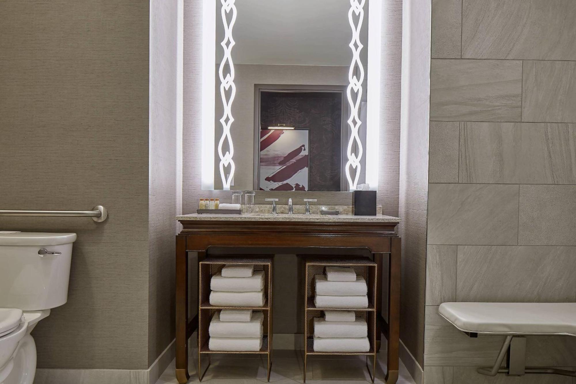 Renaissance Dallas At Plano Legacy West Hotel Екстер'єр фото
